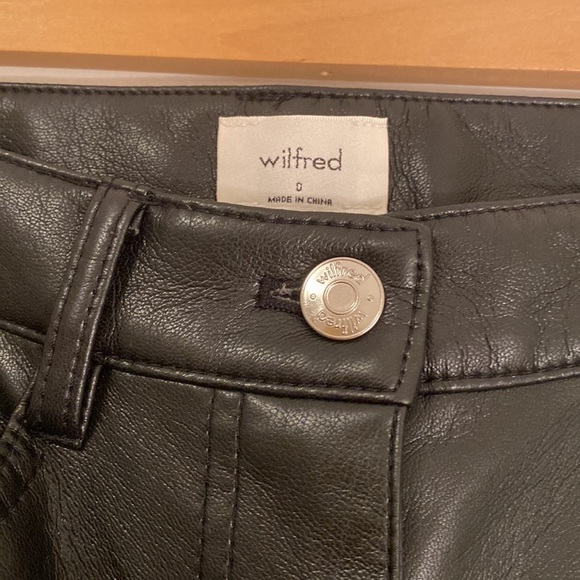 Aritzia Melina pant in Black - Picture 3 of 3